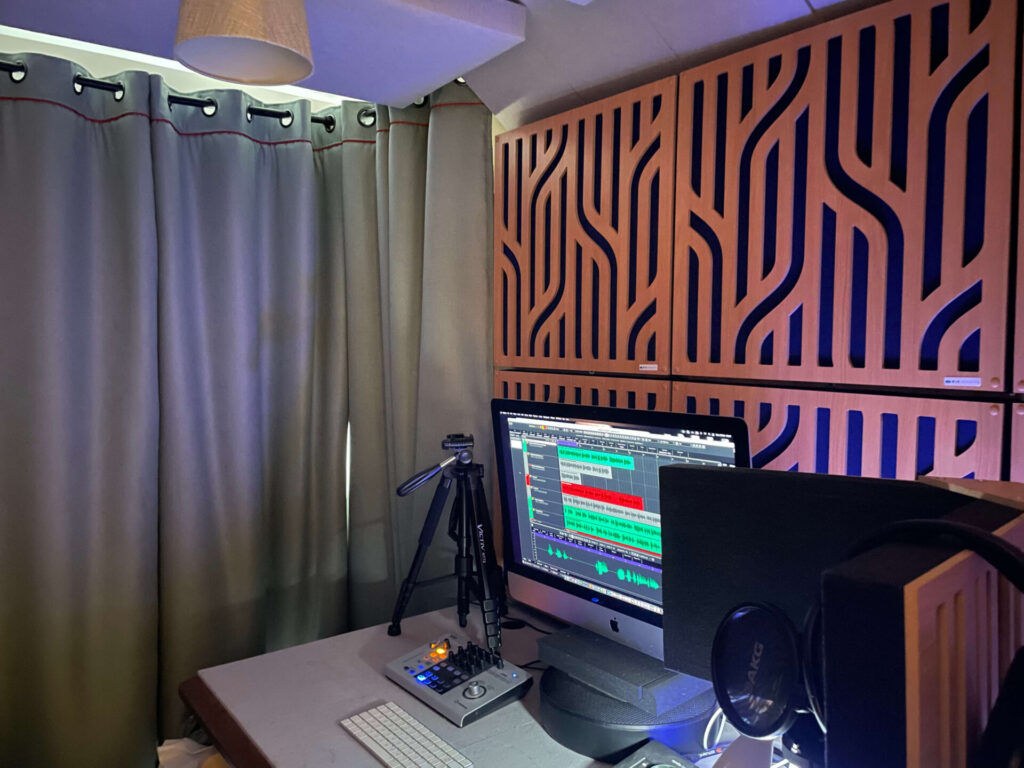 acoustic-curtains-in-a-voiceover-studio-next-to-a-computer-on-a-desk